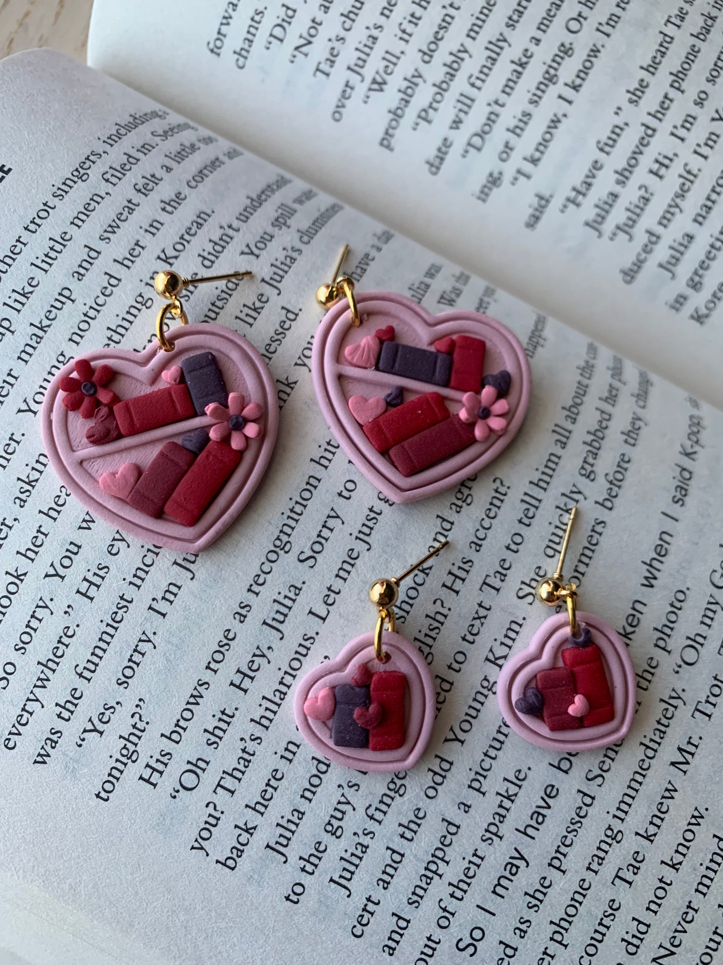 Heart Bookshelf Dangles