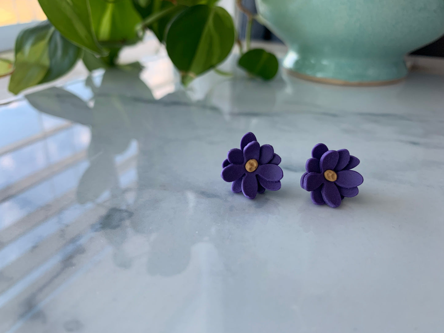 Sweet Violet studs