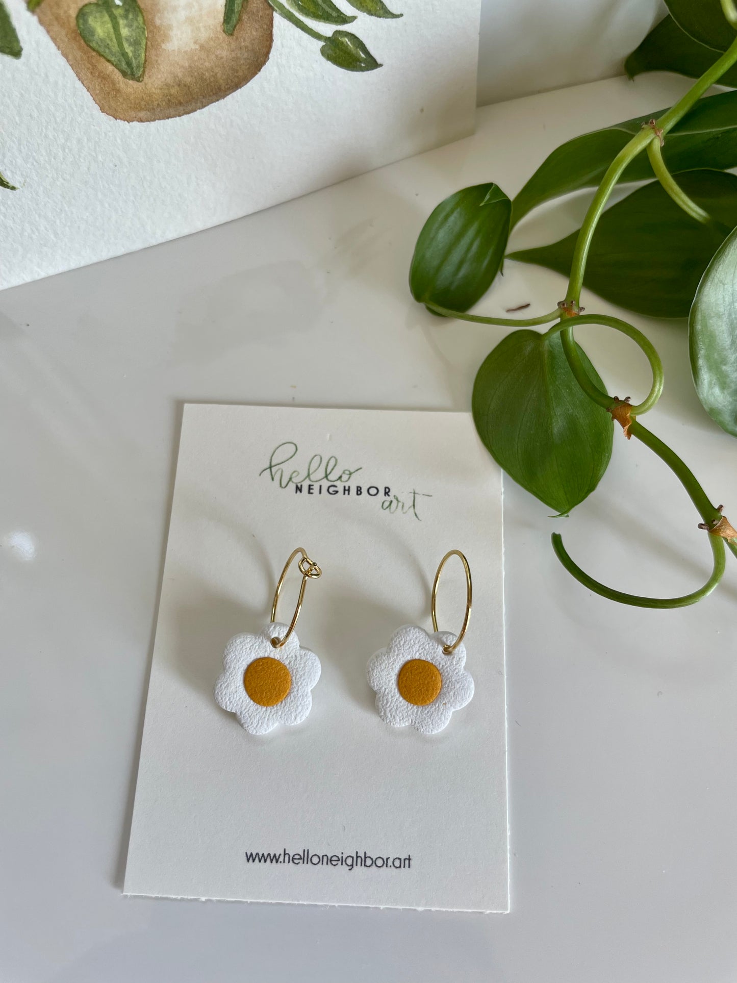 Daisy Earrings (Multiple Sizes)